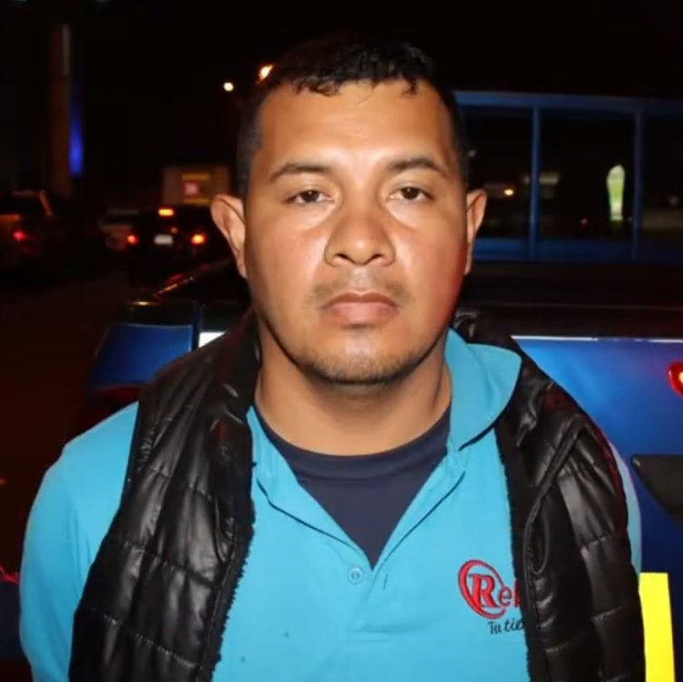 oco_motora's tweet photo. Recapturado otra vez!!!
Edgar Ovidio López Hernández fue capturado por sexta vez, está vez llevando un arma con el registro borrado.
Las anteriores 5 capturas fueron por Agresión sexual con agravación de la pena y maltrato a menores, Violencia...
https://t.co/L9awYCozAZ https://t.co/Mp3ycGVd9E