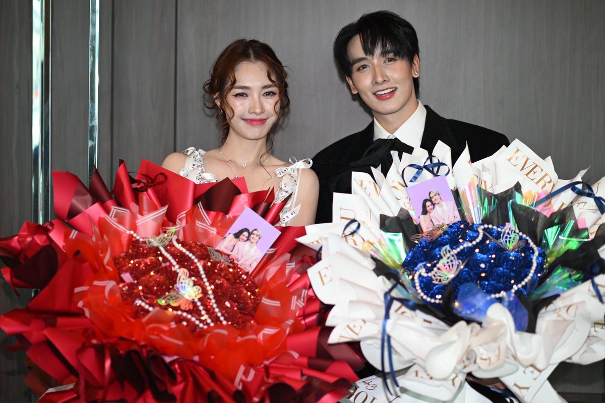 Ex_babykapi's tweet photo. ทุกช่อมีแต่ความรักที่มอบให้พี่มิ้นท์เลย

PEAKMINT KAZZ AWARDS
#พีคมิ้นท์หนุ่มสาววัยใส https://t.co/6tAwXVzteL