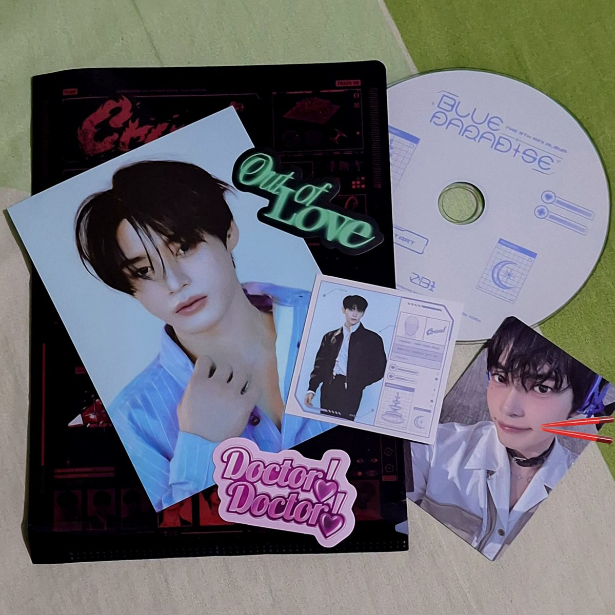 aiinochikara's tweet image. thank you so much byy 🥹💓 may you always be surrounded by nice people and be happy! 🌼

(im so sorry for being late karena paketnya baru sampai di tangan aku huhu T_____T)