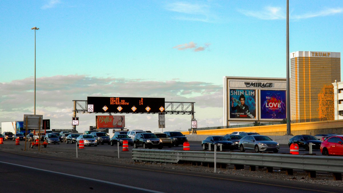 Daktronics's tweet image. We are a leader in the #ThisIsITS industry. 📈 Our advanced #DakTransportation solutions are designed to meet each project&apos;s unique needs. #ContractorSuccess