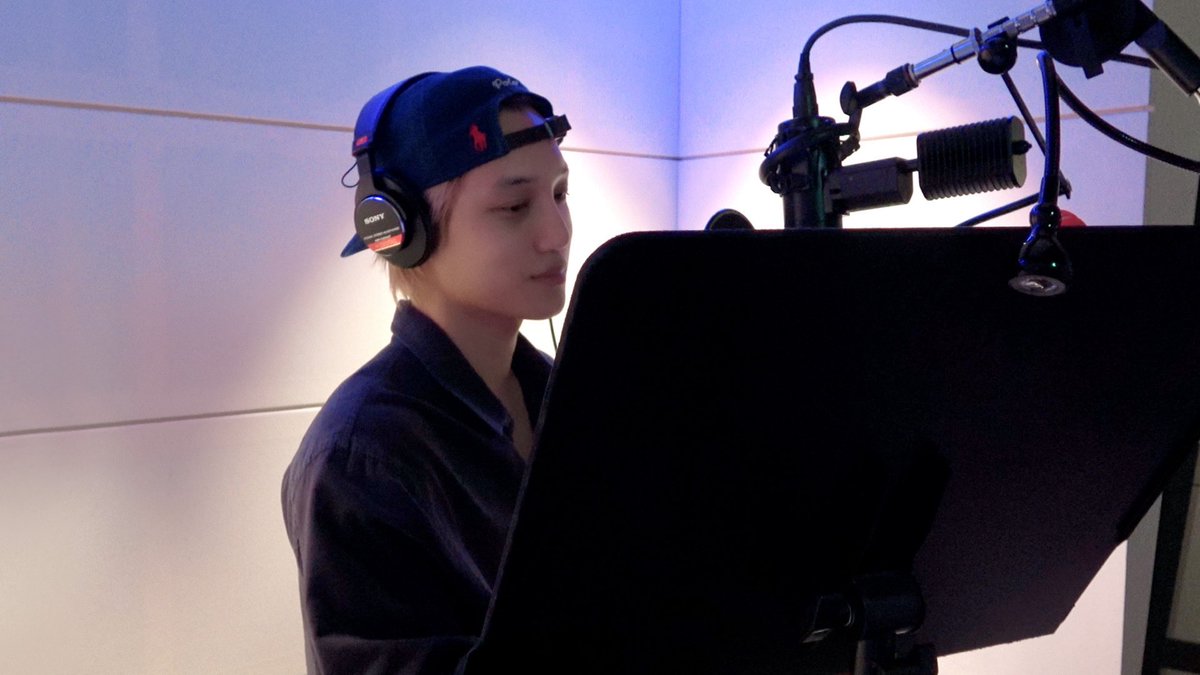 KAI 카이 'Wait On Me' Recording Behind The Scenes

youtu.be/sMNK6whtl48

#KAI #카이
#EXO #엑소 #weareoneEXO
#WaitOnMe #KAI_WaitOnMe