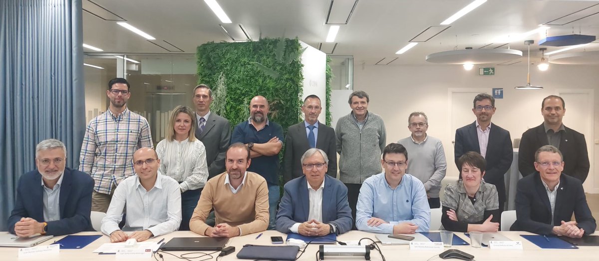 🧠 Premio IN-NOVA | TFM con IA aplicada a la empresa
🎓 Javier Aday, egresado del Máster en Ingeniería de Telecomunicación de la <a href="/UAM_Madrid/">UAM Autónoma Madrid</a>, premiado por la <a href="/COIT_AEIT/">COIT_AEIT</a> por su trabajo sobre generación de tráfico de red con #IA.
🔗 uam.es/eps/escuela/no…