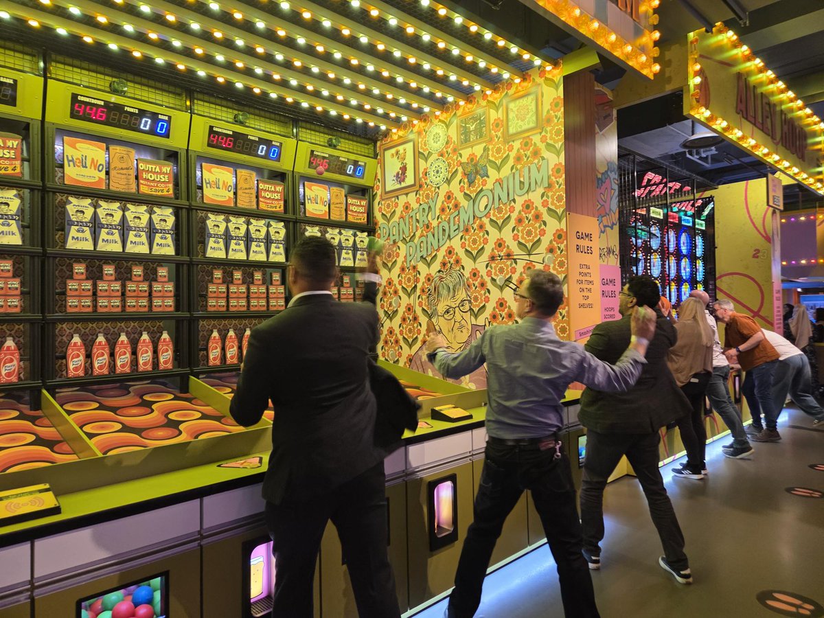 We had a fantastic time hosting over 50 of our members at Fairgame yesterday evening. Attendees enjoyed competitive games and delicious food while also having the chance to forge new connections and catch up with familiar faces.