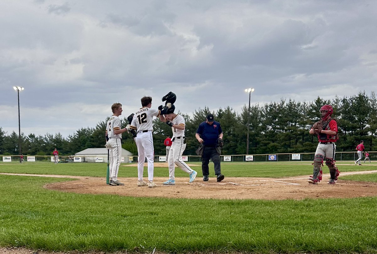 Dave Graham (@davegraham_8) on Twitter photo First varsity AB four years ago watching as a very nervous dad of an 8th grader and it falls for a single. First AB of senior year is a lead off bomb. Way to go <a href="/DawsonGraham18/">Dawson Graham</a>! First varsity AB four years ago watching as a very nervous dad of an 8th grader and it falls for a single. First AB of senior year is a lead off bomb. Way to go <a href="/DawsonGraham18/">Dawson Graham</a>!