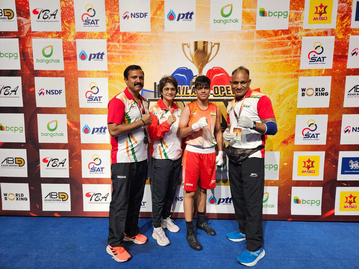 🥊 Triple Delight for India at #ThailandOpen2025! 🇮🇳

Tamanna, Priya, and Deepak cruise into the semifinals with dominant wins, securing bronze medals and staying in the hunt for more! 🥉🔥

#BFI #PunchMeinHaiDum