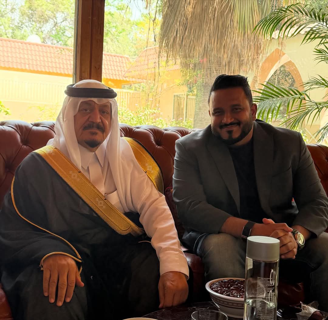 ސަޢުދީ ޢަރަބިޔާގެ ބިލިޔަނަރަކާ ކުރީގެ ނައިބުރައީސް އޮނަރަބަލް އަދީބު ބައްދަލުކުރައްވައިފި <a href="/Ahmed_Adeeb/">Ahmed Adeeb</a> <a href="/ibusolih/">Ibrahim Mohamed Solih</a> <a href="/MDPSecretariat/">MDP Secretariat</a> <a href="/faya_i/">Fayyaz Ismail</a> <a href="/abdulla_shahid/">Abdulla Shahid</a> <a href="/presidencymv/">The President's Office</a> <a href="/MJameelAhmed/">Mohamed Jameel Ahmed</a>