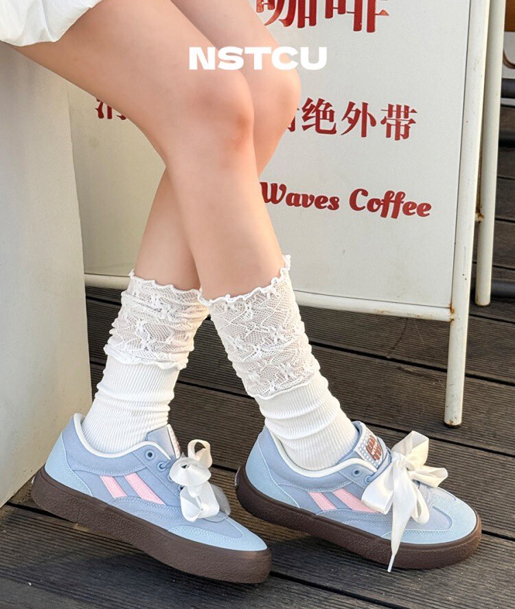 mprangcaseshop's tweet photo. New drop❕พรี ꒰ 👟 ꒱ รองเท้า NSTCU จัดโปรลด 15% เหลือ 690฿ free shopping ( มัดจำ 300 )
Size 35-40 🎧
รอของ 10-20 วัน
#รองเท้า #รองเท้าผ้าใบ #NSTCU #พรีออเดอร์ #พรีออเดอร์จีน #พรีจีน https://t.co/8NmIOpaJDF