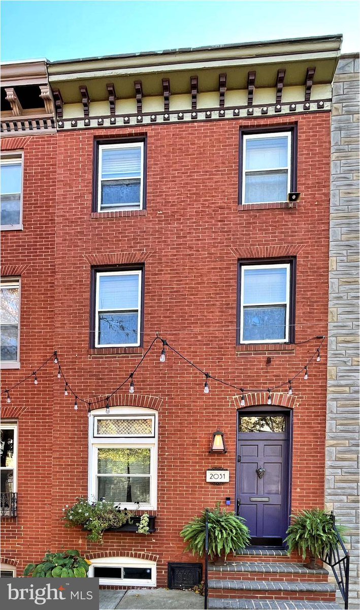 GreenleeRealtor's tweet photo. 2031 E LOMBARD ST, Baltimore, MD 21231
Exciting news! Stay tuned for our upcoming listing that’s sure to impress.
https://t.co/EQFfewuVrl
Don’t miss out, mark your calendars!
#comingsoon# #realestate# https://t.co/69GckJVUnU