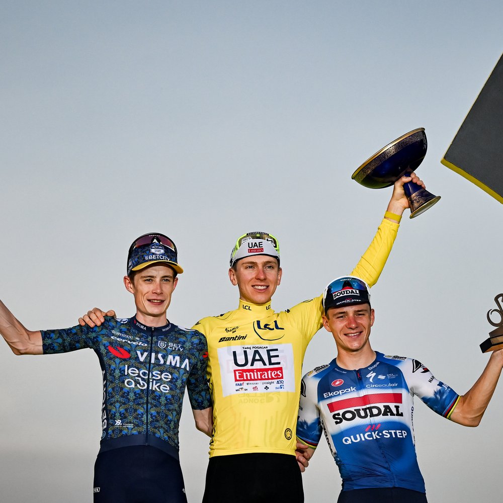 Critérium du Dauphiné (@dauphine) on Twitter photo 🤩 Critérium du #Dauphiné 2025: Pogacar, Vingegaard and Evenepoel in a three-way standoff!
For the first time since #TDF2024 and less than a month away from #TDF2025, <a href="/TamauPogi/">Tadej Pogačar</a>, Jonas Vingegaard and <a href="/EvenepoelRemco/">Remco Evenepoel</a> will be reunited at the start of a race that will feel like a 🤩 Critérium du #Dauphiné 2025: Pogacar, Vingegaard and Evenepoel in a three-way standoff!
For the first time since #TDF2024 and less than a month away from #TDF2025, <a href="/TamauPogi/">Tadej Pogačar</a>, Jonas Vingegaard and <a href="/EvenepoelRemco/">Remco Evenepoel</a> will be reunited at the start of a race that will feel like a