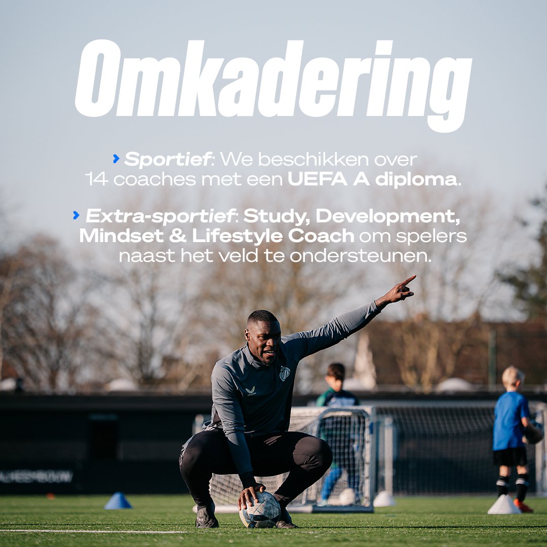 ClubNxt's tweet photo. Back-to-back de beste jeugdopleiding van het land! Da's 𝗖𝗹𝘂𝗯 𝗡𝗫𝗧. 🥇🔵⚫️ #ClubNXT