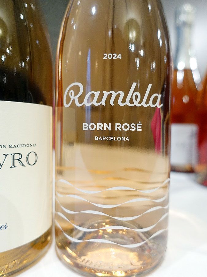 Jason (@cono_sur) on Twitter photo 🇪🇸 🍷 Ideal 4 outdoor dining, #sip on delicious, #organic 2024 #BornRosé Rambla #Rosé (88+ pts, $17) from #Barcelona. #Grenache & #Tempranillo. Arrived in <a href="/LCBO/">LCBO</a> VINTAGES May 24. buff.ly/hRccLH1 <a href="/ferranaround/">Ferran Vilà Picas</a> <a href="/KolonakiGroup/">Kolonaki Group</a> <a href="/FoodWineSpain/">FoodWineSpain</a> #Barcelona #Spain #wine #vino 🇪🇸 🍷 Ideal 4 outdoor dining, #sip on delicious, #organic 2024 #BornRosé Rambla #Rosé (88+ pts, $17) from #Barcelona. #Grenache & #Tempranillo. Arrived in <a href="/LCBO/">LCBO</a> VINTAGES May 24. buff.ly/hRccLH1 <a href="/ferranaround/">Ferran Vilà Picas</a> <a href="/KolonakiGroup/">Kolonaki Group</a> <a href="/FoodWineSpain/">FoodWineSpain</a> #Barcelona #Spain #wine #vino