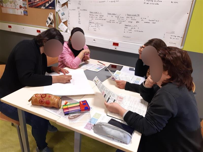 Réseau Canopé Centre-Val de Loire (@canope_dtcvl) on Twitter photo ❓Comment penser en amont ses séquences d’enseignement pour qu’elles soient accessibles à l'ensemble des apprenants ?
Hier, au <a href="/CollegeDLforet/">Collège de la forêt - Trainou</a> (45), les enseignants ont exploré cette question lors de la #FIE #EAFC de l'<a href="/ac_orleanstours/">Académie d'Orléans-Tours</a>. ❓Comment penser en amont ses séquences d’enseignement pour qu’elles soient accessibles à l'ensemble des apprenants ?
Hier, au <a href="/CollegeDLforet/">Collège de la forêt - Trainou</a> (45), les enseignants ont exploré cette question lors de la #FIE #EAFC de l'<a href="/ac_orleanstours/">Académie d'Orléans-Tours</a>.