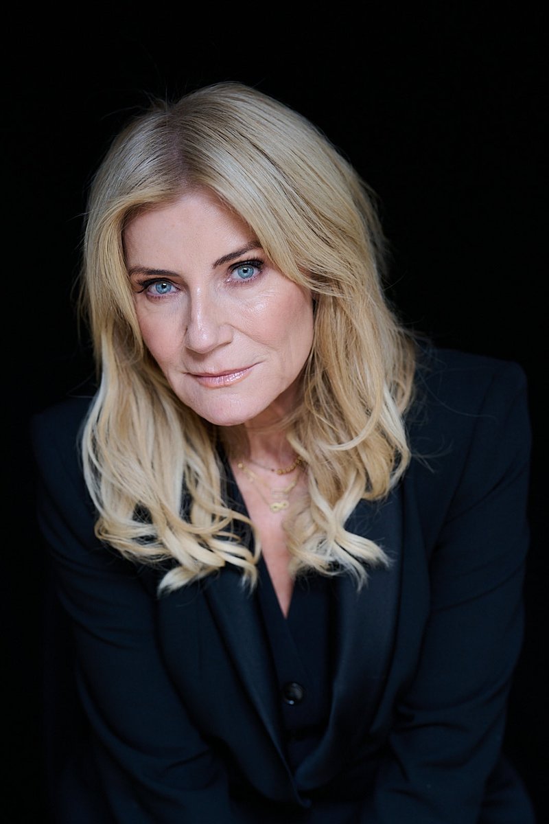 Michelle Collins tweet media