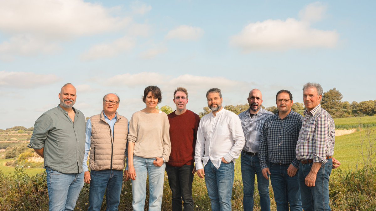Federació de Cooperatives Agràries de Catalunya (@coopagrariescat) on Twitter photo 🟢La coalició 'Impulsem l'ecològic' de <a href="/coopagrariesCAT/">Federació de Cooperatives Agràries de Catalunya</a>, <a href="/uniopagesos/">Unió de Pagesos</a>, <a href="/avinicolacat/">AVC</a> i l'AE2, guanya les eleccions a la Junta Rectora del <a href="/CCPAE/">ccpae</a>, aconseguint tots els membres electes (4 representants de productors, 3 d'elaboradors i 1 de distribuïdors).
➡️ja.cat/xOCDC 🟢La coalició 'Impulsem l'ecològic' de <a href="/coopagrariesCAT/">Federació de Cooperatives Agràries de Catalunya</a>, <a href="/uniopagesos/">Unió de Pagesos</a>, <a href="/avinicolacat/">AVC</a> i l'AE2, guanya les eleccions a la Junta Rectora del <a href="/CCPAE/">ccpae</a>, aconseguint tots els membres electes (4 representants de productors, 3 d'elaboradors i 1 de distribuïdors).
➡️ja.cat/xOCDC