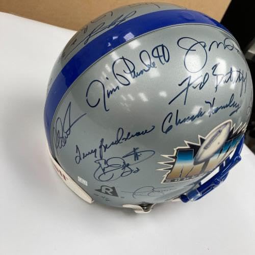SportsGelt's tweet photo. NFL authentic helmet displays 25 sigs of Super Bowl MVPs. Autographs inc. Bart Starr, Troy Aikman, Franco Harris, Steve Young, Jerry Rice, Allen, Swann, Emmitt Smith, Terry Bradshaw, Joe Montana, Joe Namath, Len Dawson, Howley, Biletnikoff, Plunkett, Csonka, &amp; many more! https://t.co/roH4lknF4P