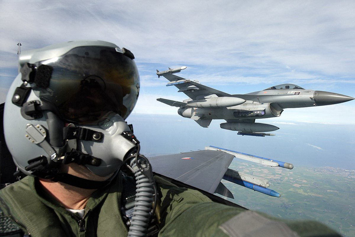 The First Country Completed Its F-16 Deliveries to #Ukraine -- technology.org/2025/05/28/the… #f16 #AirForce #NATO #military #UkraineWar #StandWithUkraine #UkraineRussiaWar