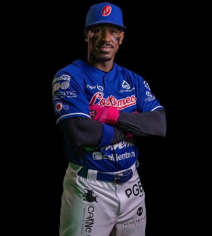 RadioGranma's tweet photo. Este martes Roel Santos Martínez bateó de 5-2, en la victoria de su equipo Olmecas de Tabasco (7-2) ante los Pericos de Puebla, y elevó el promedio ofensivo a 333 (135-45), en su sexta temporada con los tabasqueños en la Liga Mexicana de #Béisbol (LMB).
#OrgulloGranmense 🇨🇺 https://t.co/HWGZqIWd9H