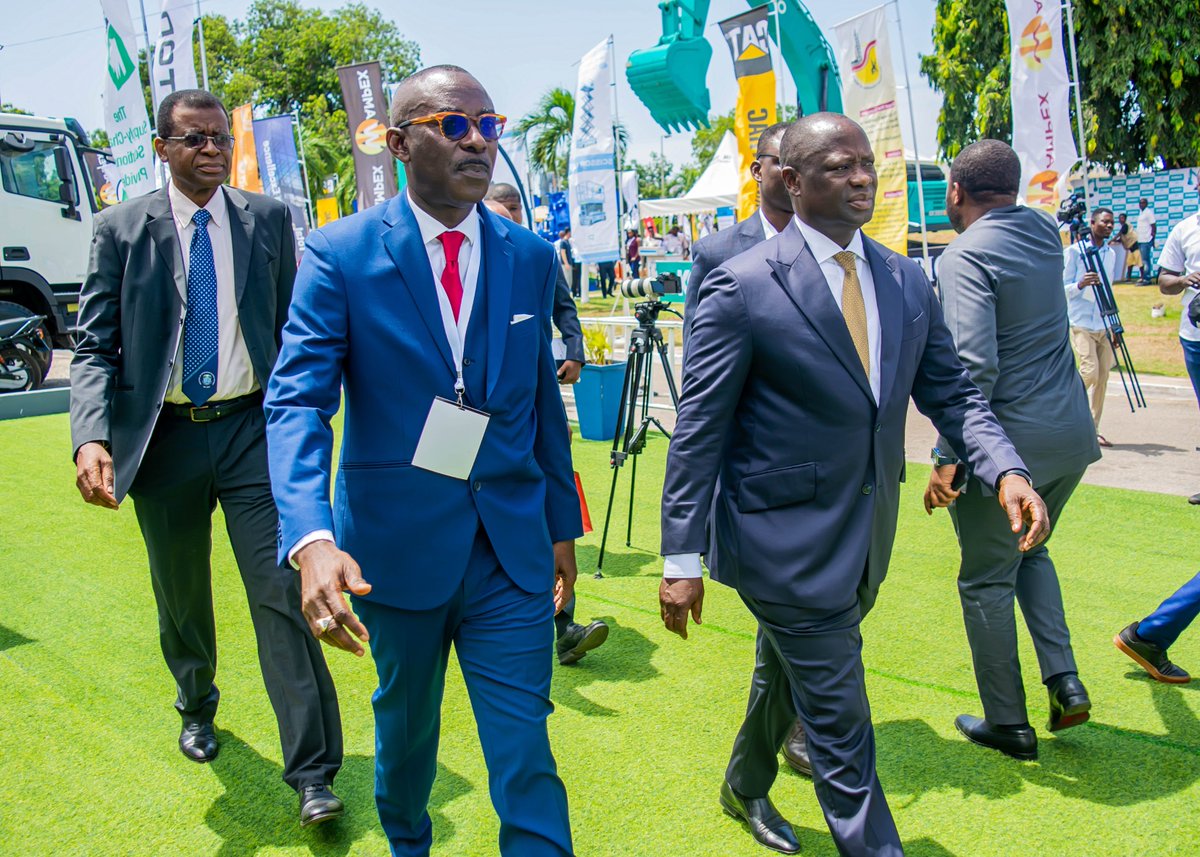 Wampex25's tweet photo. We were greatly honored to have the Minister of Lands and Natural Resources, Hon. Emmanuel Armah-Kofi Buah, grace #Wampex2025 as a distinguished Ministerial Guest of Honour. His presence highlighted the government's commitment to sustainable resource management. https://t.co/9XfppmHNiO