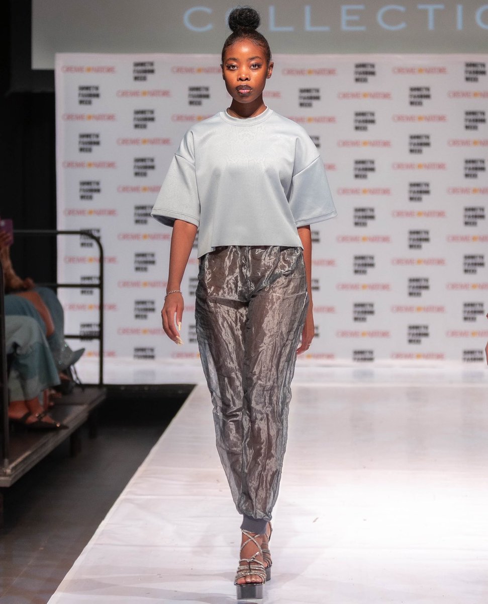 Likers_2Do's tweet image. Monkey Shoulder didn’t just show up.
They showed off.
From the bottle to the runway, it’s giving bold, creative, and unapologetically different.
#ThreadTheNeedle #LikersOfThingsApproved