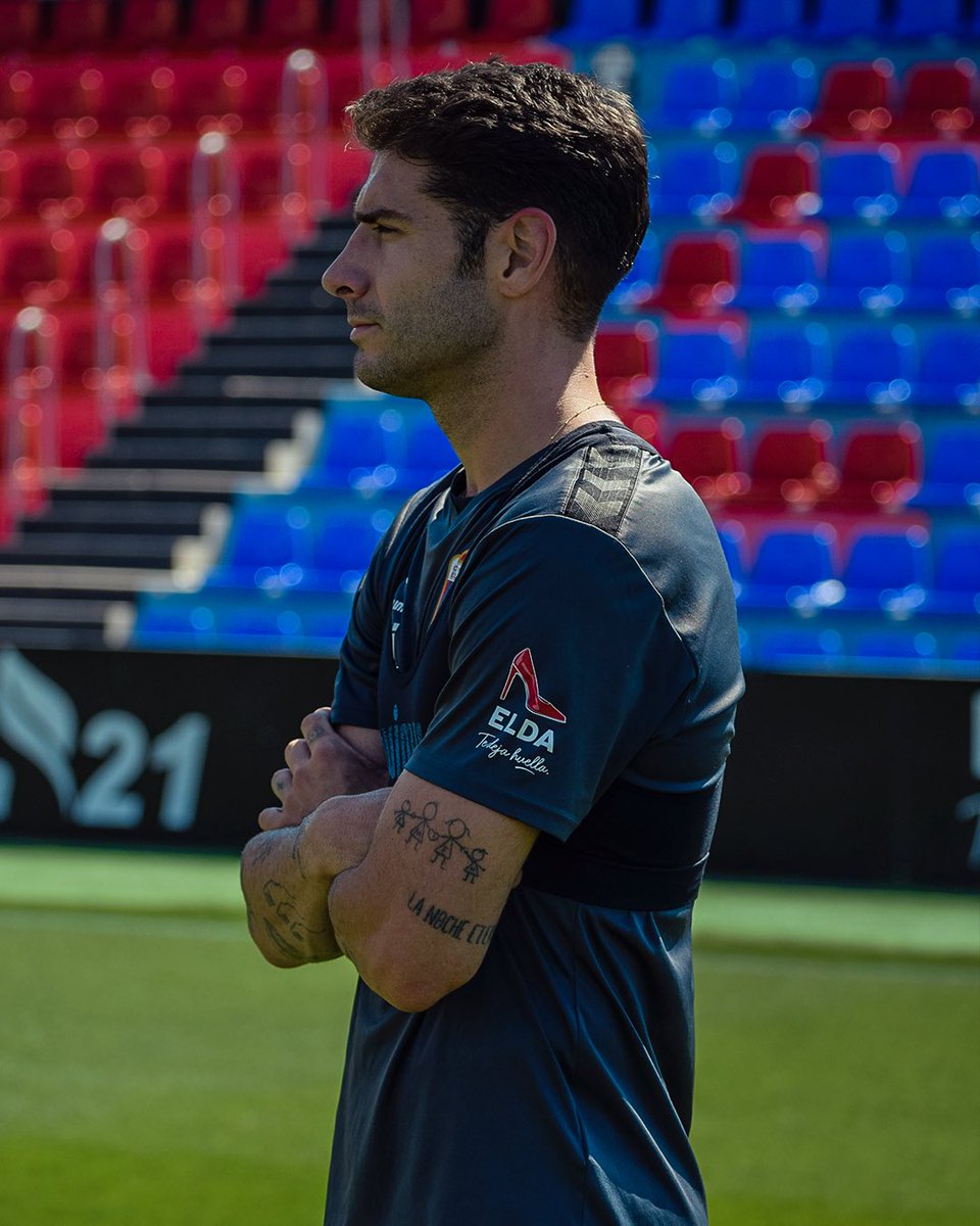 ❤️‍🩹 Dolidos, pero de pie 🫡

🫶🏻 Gracias a la afición. ¡Vamos a por el último partido con el corazón! 💙❤️