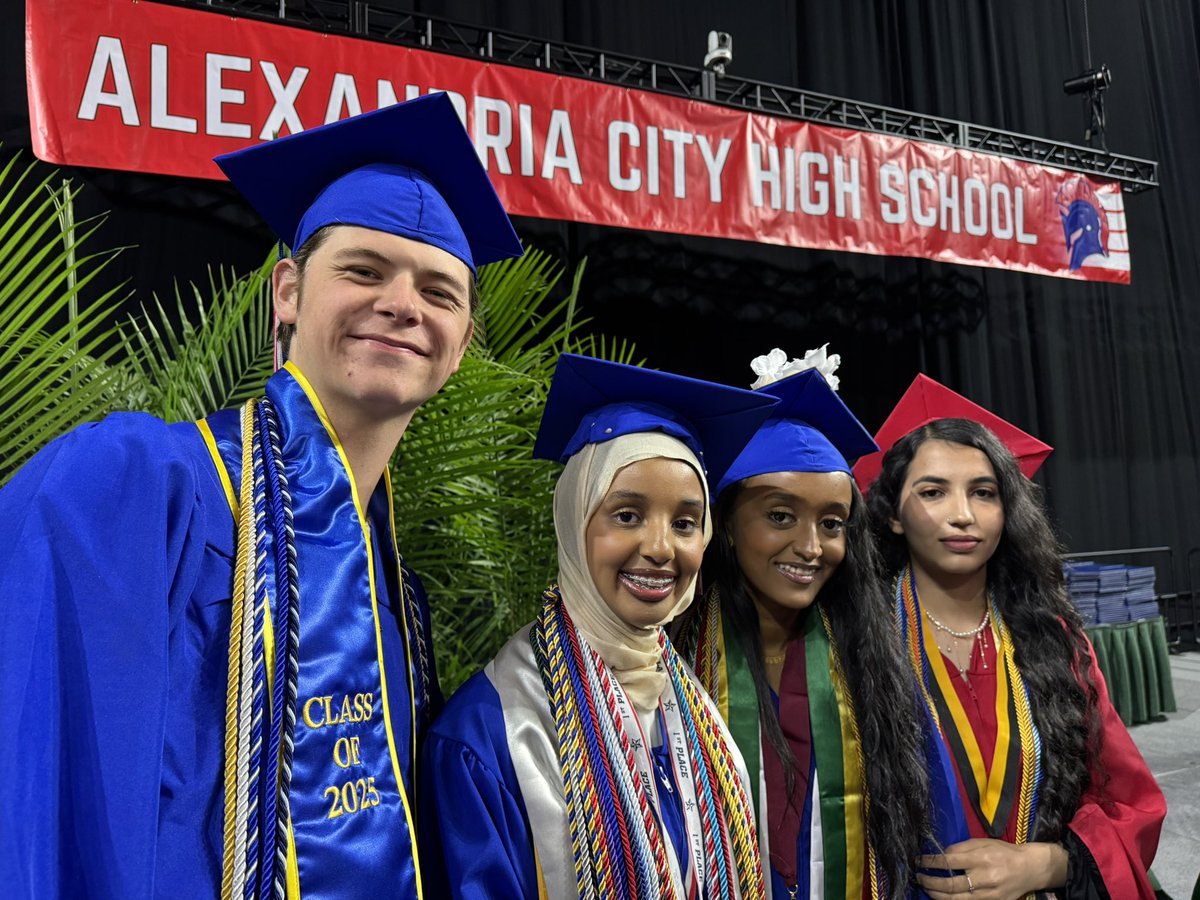 Graduation is in full affect! 🎓The class of 2025 have their caps and gowns graduation is going down! #Titans2025 #TitansRising
