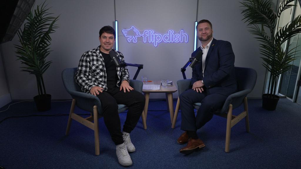 Northern Ireland Food To Go Association (@nifoodtogo) on Twitter photo <a href="/nifoodtogo/">Northern Ireland Food To Go Association</a> Chief Executive Michael Henderson had the pleasure to chat with Cian on the <a href="/Flipdish/">Flipdish</a> Takeaways podcast
We discussed everything from how & ehy the association was created, current industry issues, <a href="/foodtogoawards/">N.I Food To Go Awards</a> & importance of Food Influencers within the industry <a href="/nifoodtogo/">Northern Ireland Food To Go Association</a> Chief Executive Michael Henderson had the pleasure to chat with Cian on the <a href="/Flipdish/">Flipdish</a> Takeaways podcast
We discussed everything from how & ehy the association was created, current industry issues, <a href="/foodtogoawards/">N.I Food To Go Awards</a> & importance of Food Influencers within the industry