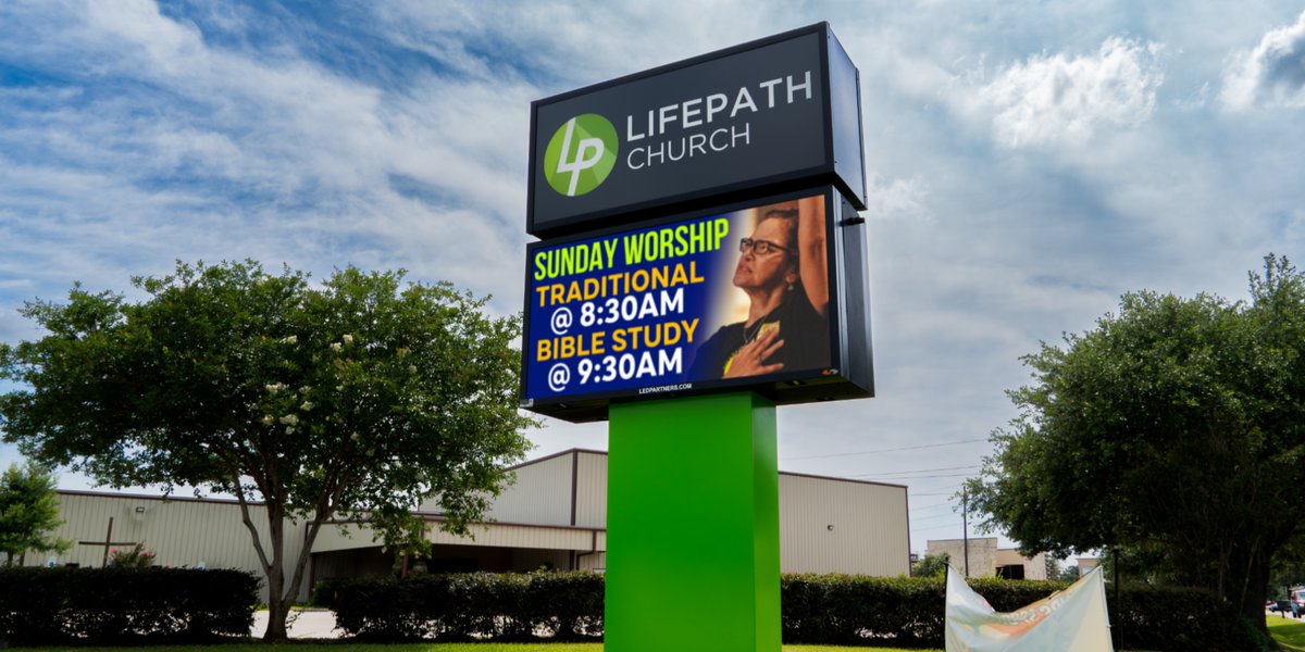 ledpartnershtx's tweet image. New monument, new marquee, same mission. 🙌
LifePath Church now stands out brighter than ever with a new monumental sign and vibrant LED display—designed and built from the ground up by our team.
#LEDPartners #MonumentSign #LEDMarquee #ChurchSignage #CustomSigns #LifePathChurch