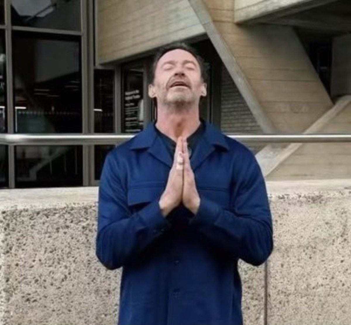 moopiezel's tweet photo. Well y’all…we are back in the trenches. Hughtwt is burning because Peepaw done fucked up. 

Praying for a breakup announcement soon. If they were going through a rough patch before, there’s no way they’ll survive this. You know what to do Pookie https://t.co/VT5J9E9y6z