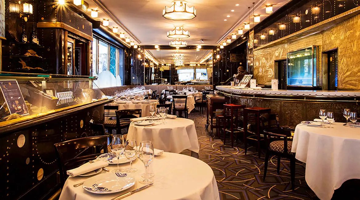 SakuraItohJoan's tweet image. 最近パリで催されたモエシャンのイベント、ルカの(日本設定の)レストランだ😉

Prunier par Yannick Alléno🇫🇷
instagram.com/reel/DKMYGEqpI…

maps.app.goo.gl/avquF2SGh1gc6U…

#toastwithmoet🍾 #dropsofgod🍷