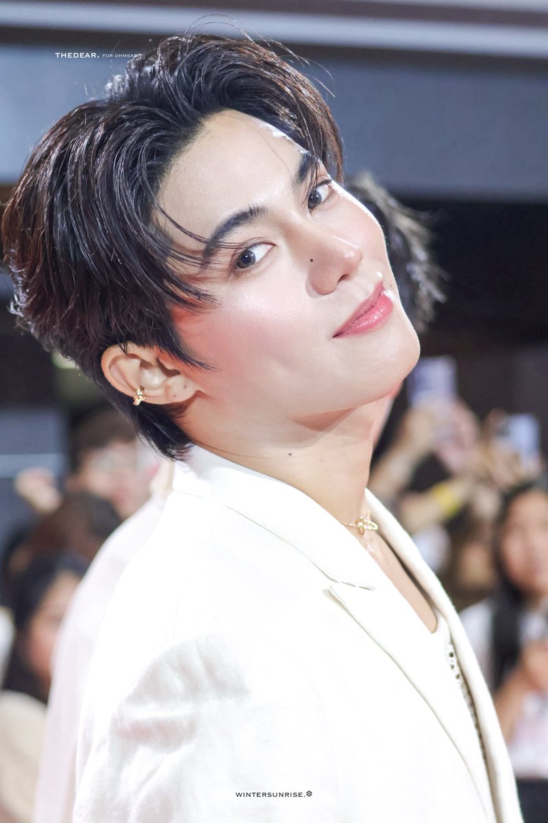 flymemydear's tweet photo. 𝟤𝟪𝗆𝖺𝗒𝟤𝟧 ; หนูซื้อหิ้งมาให้พี่ใหม่ละค่ะ พี่ขึ้นได้เลย
#ohmsarit #โอมสาริศ 
#KAZZAWARDS2025
#KazzAwardsxOHMFIRST https://t.co/H3eEUkUJJY