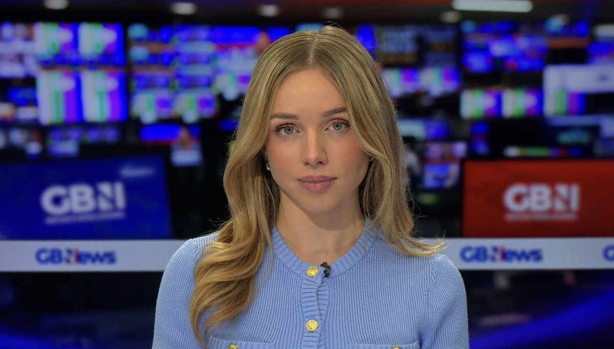 SophiaWenzler's tweet photo. Over and out for a little while at @GBNEWS as I am now on maternity leave 🐣🧸🍼👶

I look forward to being back on your screens and radio towards the end of the year 🇬🇧 https://t.co/8Q6gFZIR0m