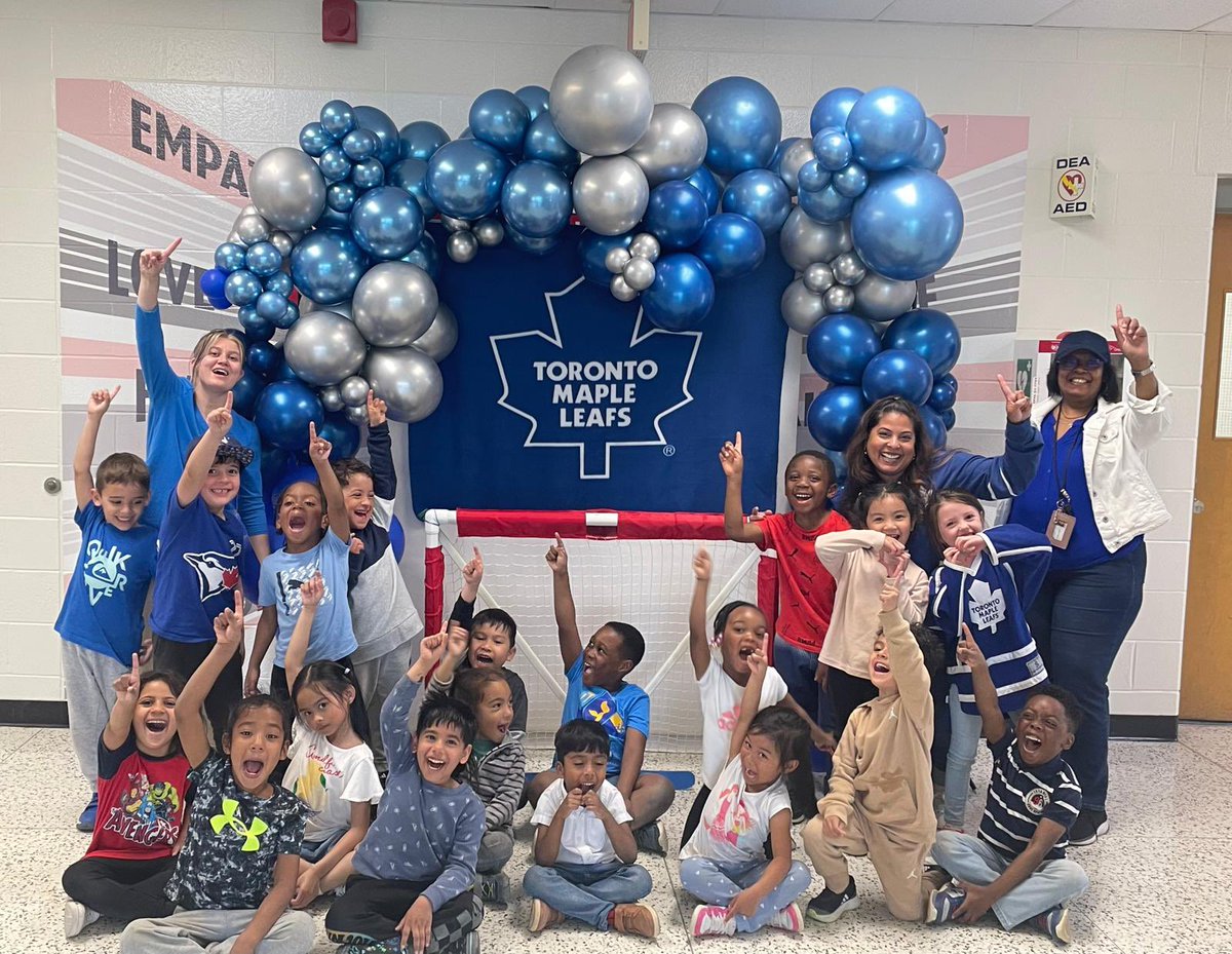 StRaphaeldpcdsb's tweet image. Although the #TorontoMapleLeafs didn’t make it to the #NHL playoff finals, we are still proud of them. Here’s a throwback to our Leafs Day celebration.