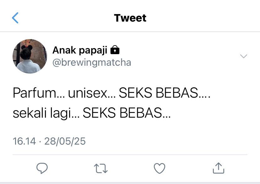 dikfourth's tweet photo. Ju Jihoon &amp; Fourth Nattawat as Father and Son universe.

— Parfum apa tadi?

(Like father, like son!) few tweets au https://t.co/cpCnktclch
