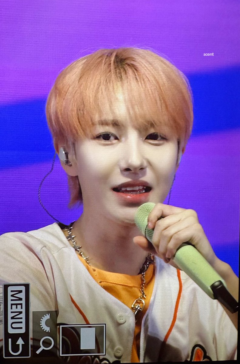 scent323's tweet photo. 250528

보고싶었어 ㅠㅠ 

#런쥔 #仁俊 #RENJUN #NCTDREAM https://t.co/qQ2RuWUHrp
