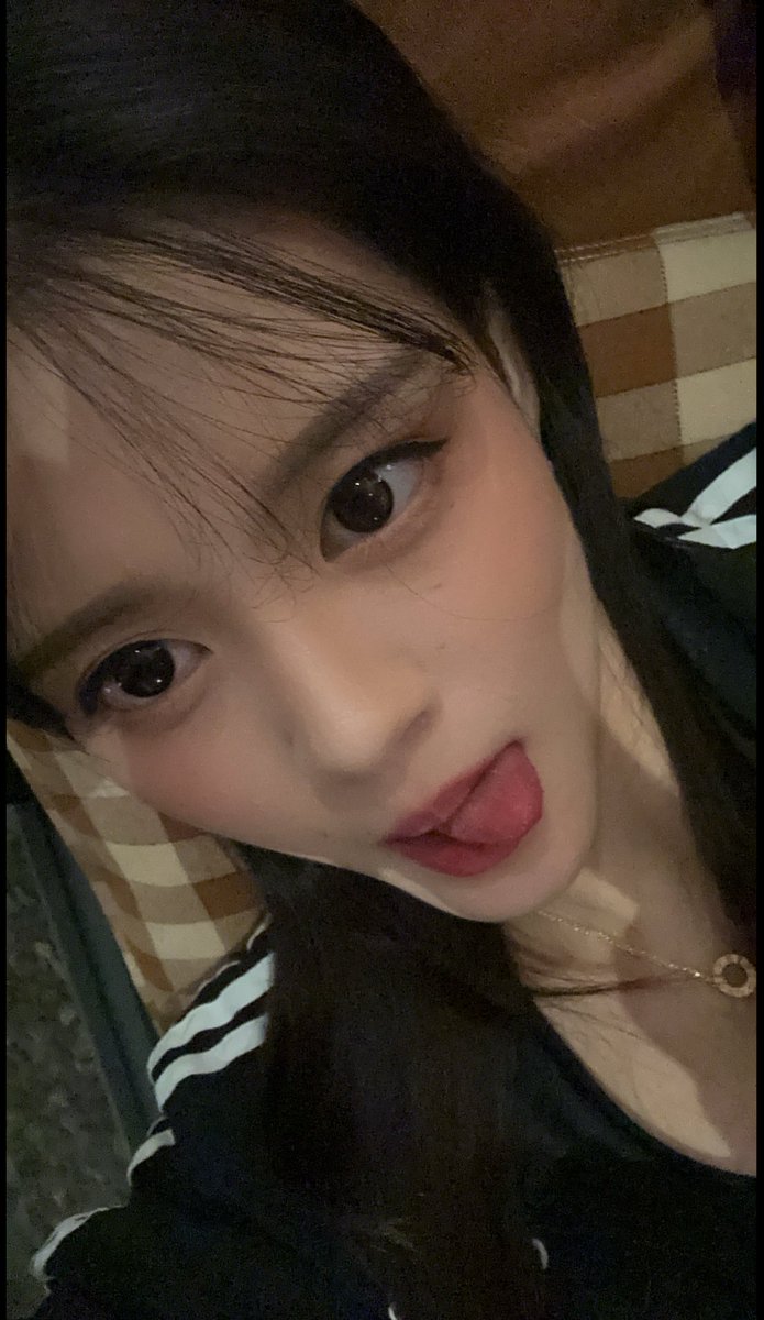 Angelina Christy tweet media