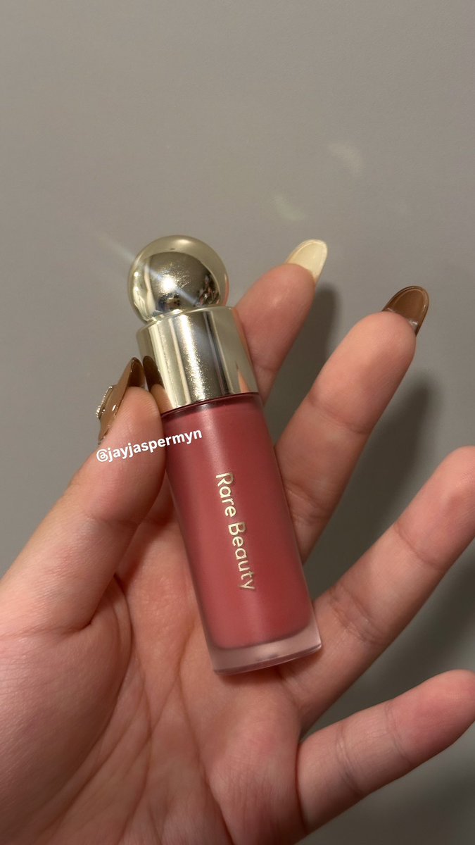 jayjaspermyn's tweet photo. ปล่อยน้อง rare beauty สี grace สีน่ารักสวยมาก ชมพูแดงๆ 💗
250฿ รวมส่ง เหลือ80% #rarebeautythailand #ส่งต่อเครื่องสำอาง #ส่งต่อสกินเเคร์ #ส่งต่อเครื่องสําอางค์ #RareBeauty #rarebeautythailand https://t.co/cYLLiljWyB