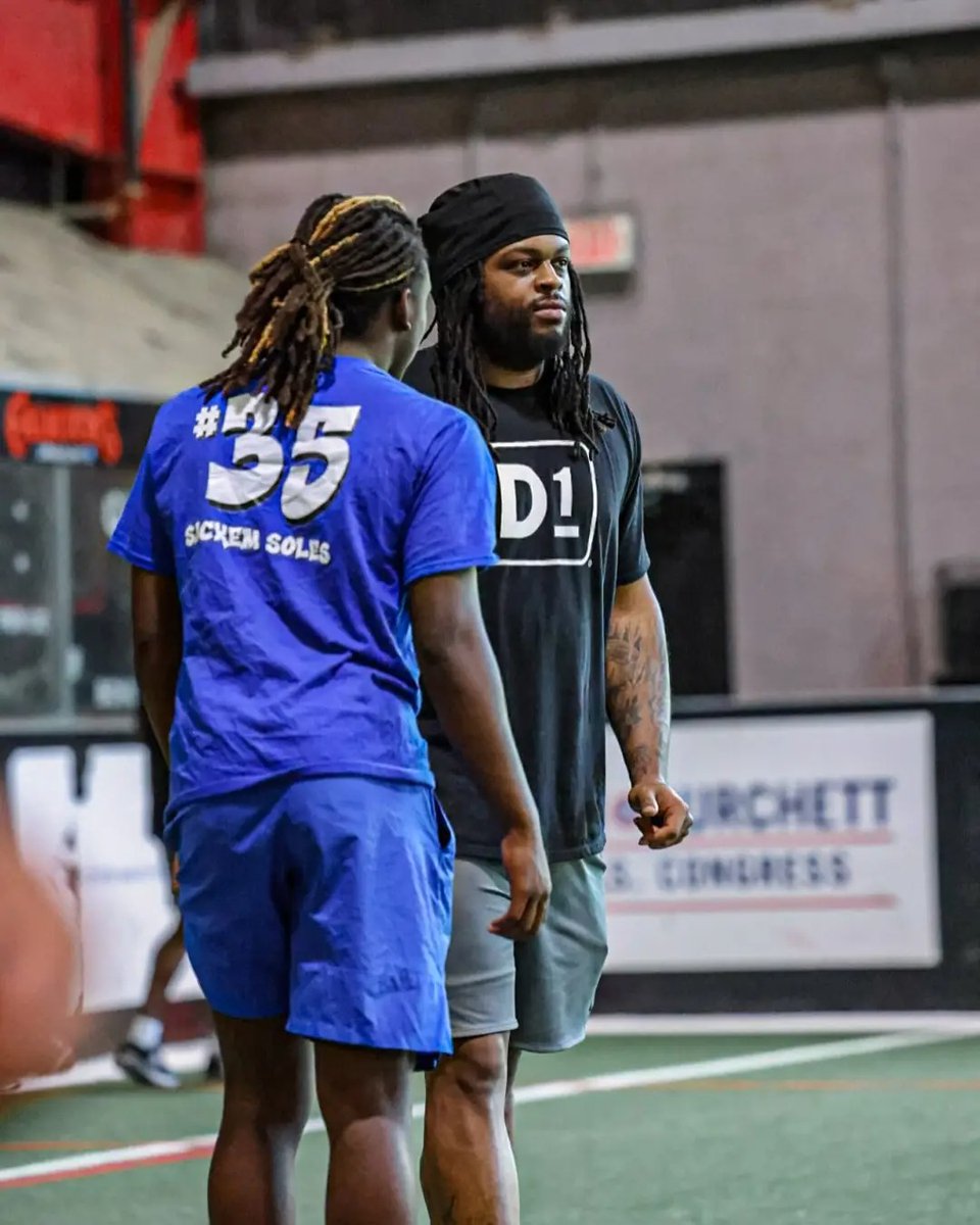 Lil bro representing well... I know he killed that workout with my name on his back....