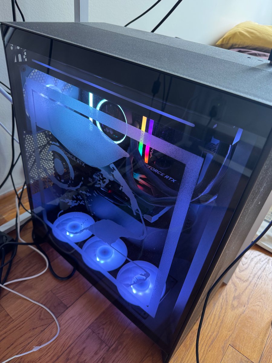 LIVE J’AI UN NOUVEAU PC 😎

Twitch.tv/grimkujow