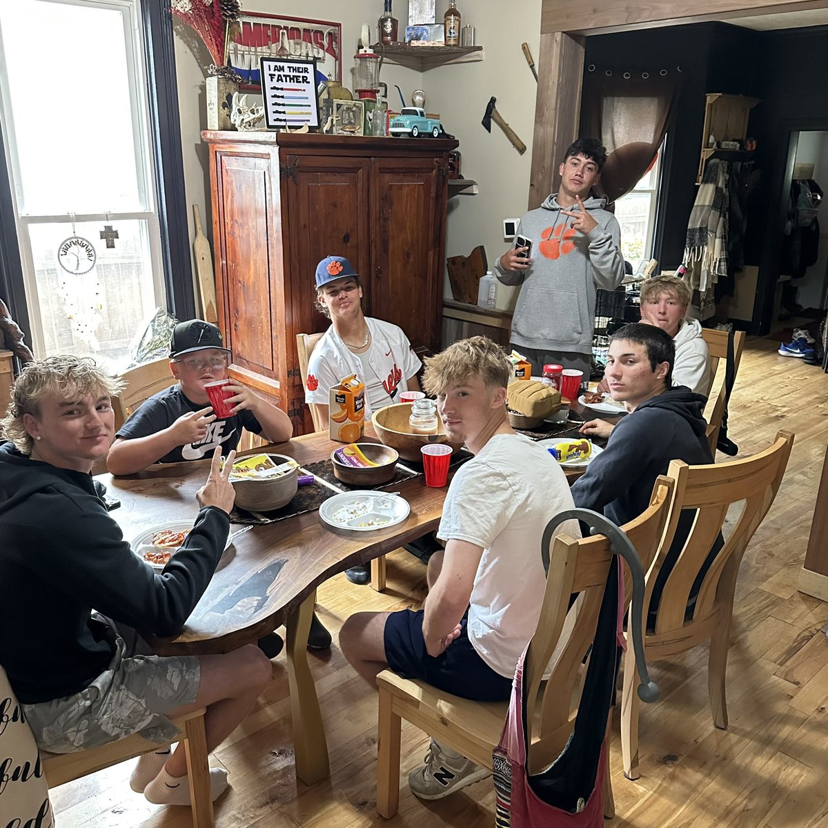 Paulie Prosser (@paulieprosser) on Twitter photo Pregame Breakfast with the boys! Wish I could stop time for these kind of moments. Didnāt get everyone in the pic sorry, letās go win a ball game fellas !! <a href="/Galion_Baseball/">Galion Baseball</a> <a href="/braxprosser/">brax</a> <a href="/Allencarve8517/">Allen carver</a> Pregame Breakfast with the boys! Wish I could stop time for these kind of moments. Didnāt get everyone in the pic sorry, letās go win a ball game fellas !! <a href="/Galion_Baseball/">Galion Baseball</a> <a href="/braxprosser/">brax</a> <a href="/Allencarve8517/">Allen carver</a>