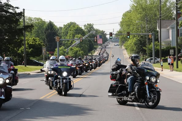 VHHA (@virginiahha) on Twitter photo Honoring service with open arms. Wythe County Community Hospital (<a href="/LifePointHealth/">LifePoint Health</a>) proudly welcomed <a href="/RunForTheWall/">Run For The Wall®</a> riders as they passed through, showing gratitude for their journey and sacrifice. Read more here:
wcch.org/news/wythe-cou… Honoring service with open arms. Wythe County Community Hospital (<a href="/LifePointHealth/">LifePoint Health</a>) proudly welcomed <a href="/RunForTheWall/">Run For The Wall®</a> riders as they passed through, showing gratitude for their journey and sacrifice. Read more here:
wcch.org/news/wythe-cou…