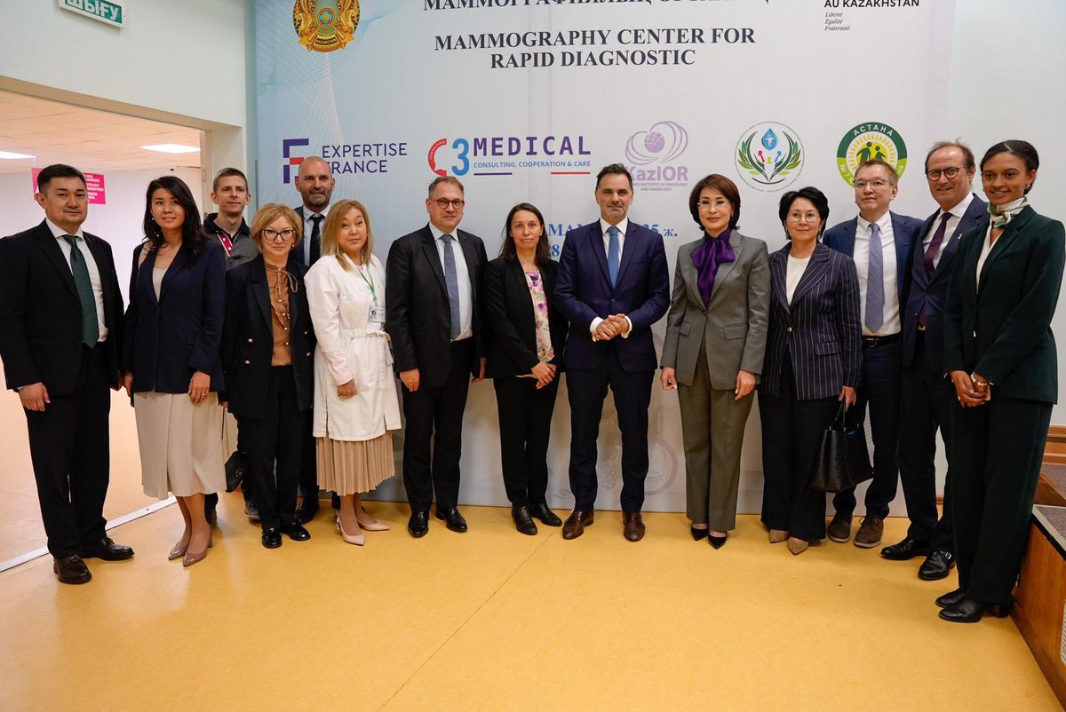 LaurentSMartin's tweet photo. Avec A. Alnazarova, ministre de la Santé🇰🇿, nous avons visité la polyclinique d’Astana et inauguré le projet de C3Medical de dépistage du cancer du sein, financé par la 🇫🇷.

La “Journée France” à Astana a largement permis de faire connaître l’expertise française en santé ! https://t.co/Q3DRPNKDxL