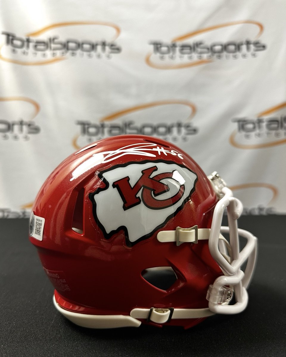 DEAL OF THE DAY!

George Karlaftis Autographed Speed Mini Helmets are $99 for the first THREE people to use discount code "GK56" today!

⬇️⬇️⬇️

tsekansascity.com/products/georg…