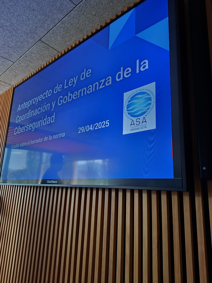 ASA_Andalucia's tweet photo. Celebramos jornada de trabajo del grupo de #Ciberseguridad de @ASA_Andalucia en las instalaciones de @dinapsis, centro de inteligencia del #agua y crisis climática de #Granada y área metropolitana.

🔵#ETAP Lancha del Genil
Gracias @InfoHidralia @Emasagra por acogernos
Más info👇 https://t.co/5ZqcxkCV6h