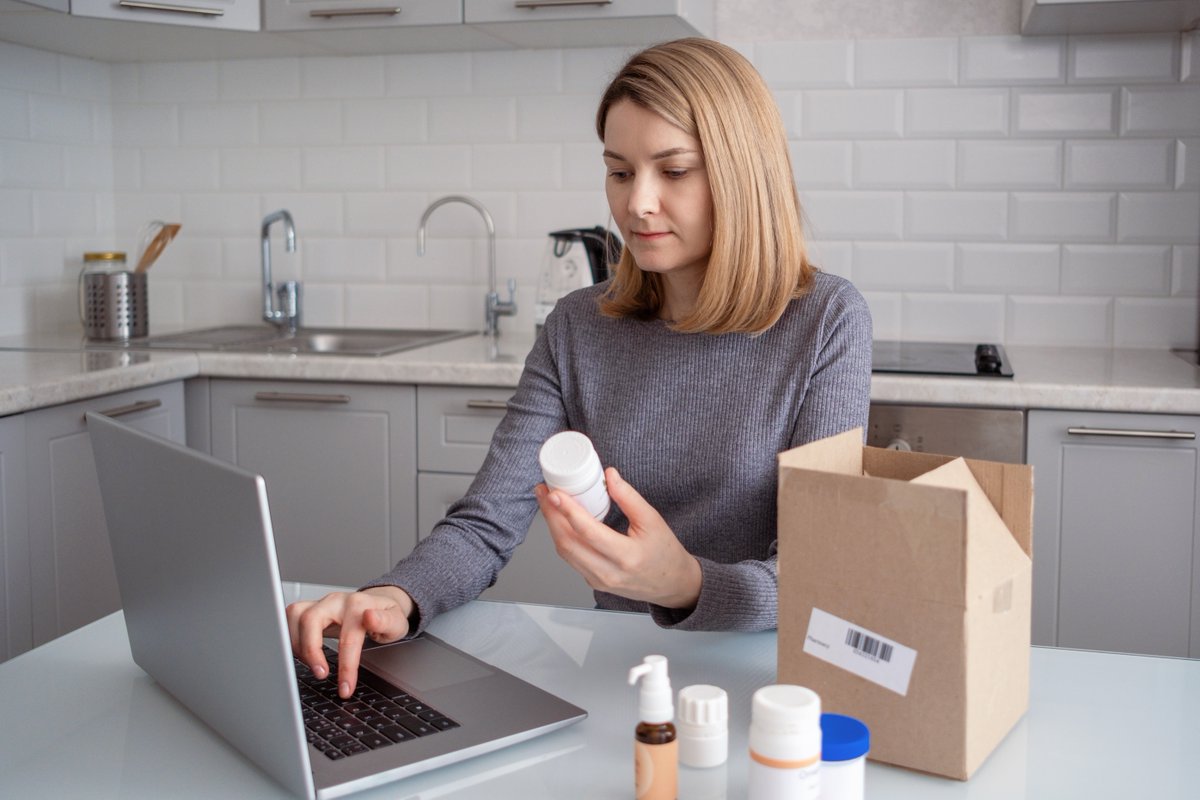 BpRxDME's tweet photo. At BP RxandDME, we believe convenience is key to better health.
✅ Free medication delivery
✅ Most insurance plans accepted
Trust us with your prescriptions!
#PrescriptionHelp #PharmacyDelivery #BPRxandDME #HealthSimplified #CoveredAndDelivered #PharmacySupport https://t.co/ebodDSsA6R