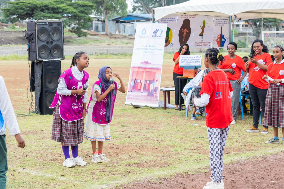 Happy #MenstrualHygieneDay!

Celebrations in schools on days like MH Day can help reduce stigma, shift norms, and build a #PeriodFriendlyWorld.

This photo is from a Menstrual Hygiene Day event at a school in Addis Ababa, Ethiopia.