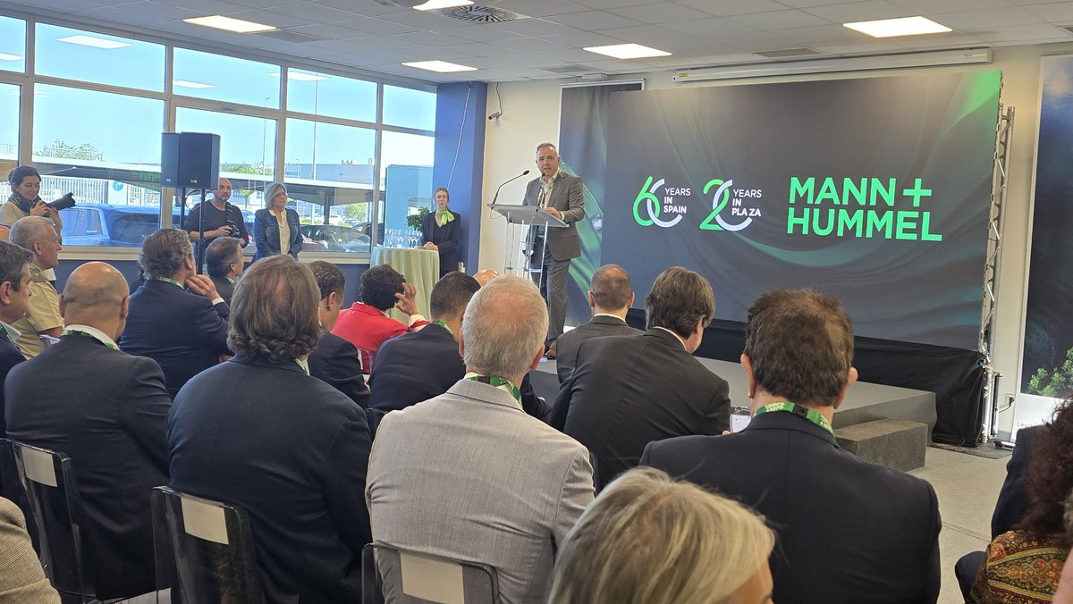 AEPLAPLAZA's tweet photo. 🎉 60 años en 🇪🇸 y 20 en #PLAZA

👏 Hoy en AEPLA hemos celebrado el éxito de @MANNHUMMEL .

🛠️ Innovación, sostenibilidad y talento con ADN aragonés.

💬 “Empresas como esta justifican la existencia de AEPLA”, Ángel Adiego, presidente.

#Industria #Automoción #Zaragoza #AEPLA https://t.co/uaYgiHeMlM