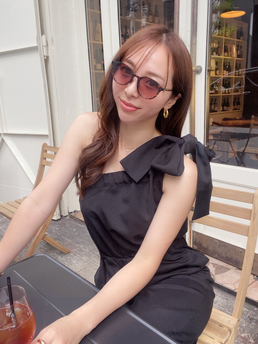 naaami__model's tweet photo. 最近のわたし☕️ https://t.co/MSy4Hq68Sc