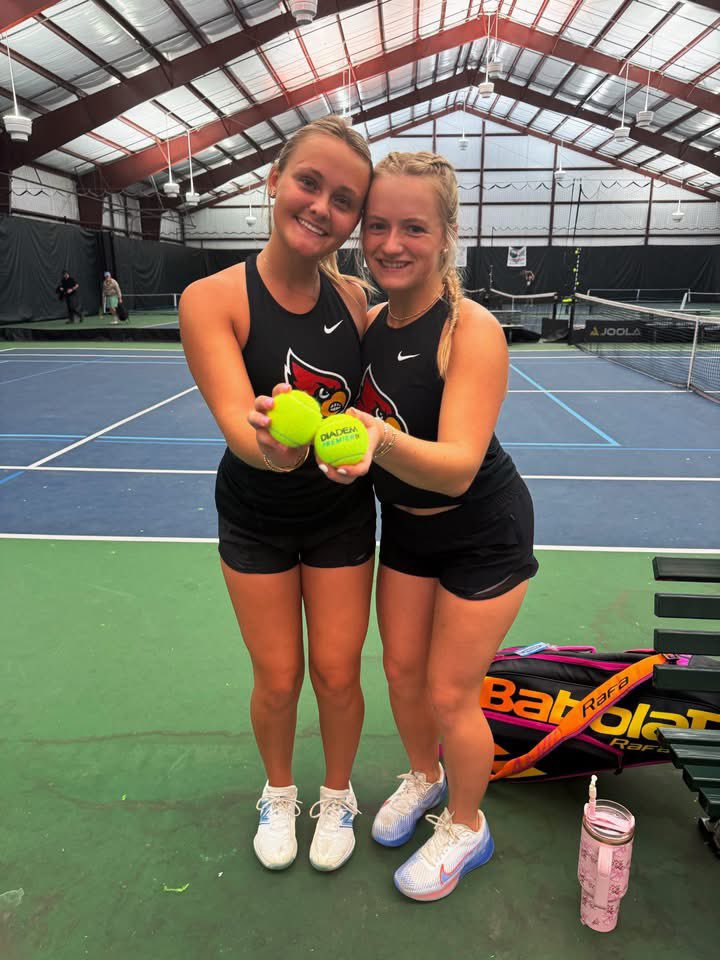 MHSCards1's tweet image. Tyler and Sadie made it through the first round of the KHSAA State Tennis Tournament, with a 6-0 6-2 win! They play again today!! Good luck, Cardinals! 🎾❤️🖤🎾