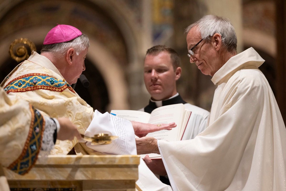 Last Saturday, May 24th, two deacons formed at PSJS XXIII were ordained to the priesthood in their respective dioceses:  Rev. William Burns was ordained by Bishop John Noonan for the Diocese of Orlando and Rev. Robert Hennekes was ordained by Archbishop Mitchell T. Rozanski for