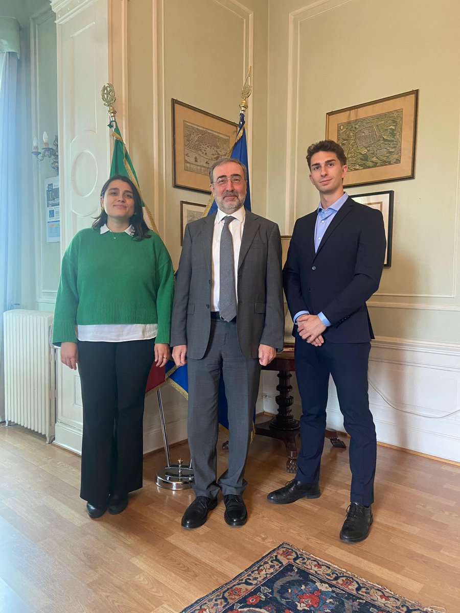 ❗️Studiare alla Scuola significa anche avere il supporto per affrontare tirocini e internship all'estero.
👉 Nicolò Ferretti, allievo di Scienze Politiche, si è recato per un tirocinio presso l'Ambasciata d'Italia a Oslo. 
🗒 Scopri il concorso ⬇️
santannapisa.it/it/entrare-al-…